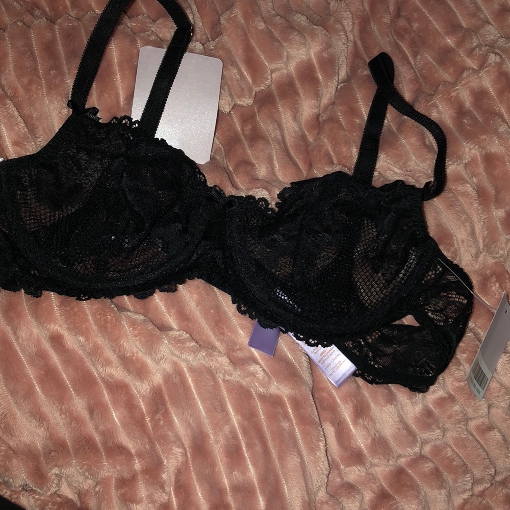 Unlined lace bra